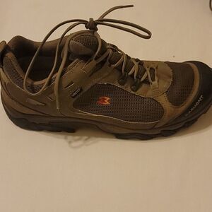 - Garmont Gortex men's hiking shoes size12